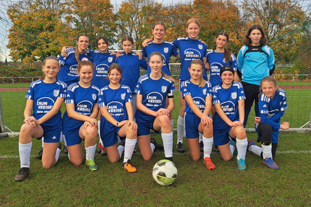 Für besonderes Engagement rund um den Mädchenfußball belohnt Für besonderes Engagement rund um den Mädchenfußball belohnt