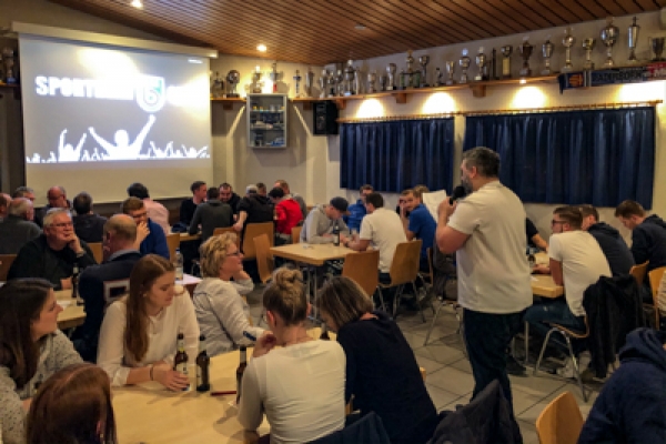Volles Haus beim 1. Sportheim-Quiz des SCB Volles Haus beim 1. Sportheim-Quiz des SCB