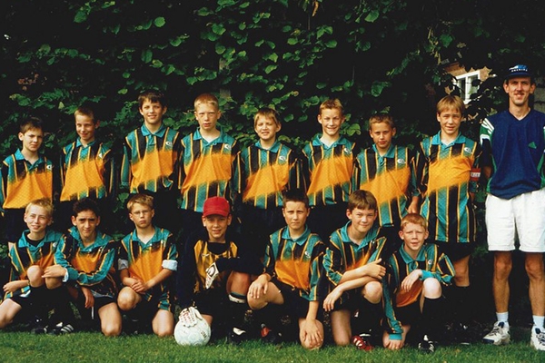 Hessenberggeschichte: Die Klasse von 2000 – Als Torwart zum größten Karriereerfolg Hessenberggeschichte: Die Klasse von 2000 – Als Torwart zum größten Karriereerfolg